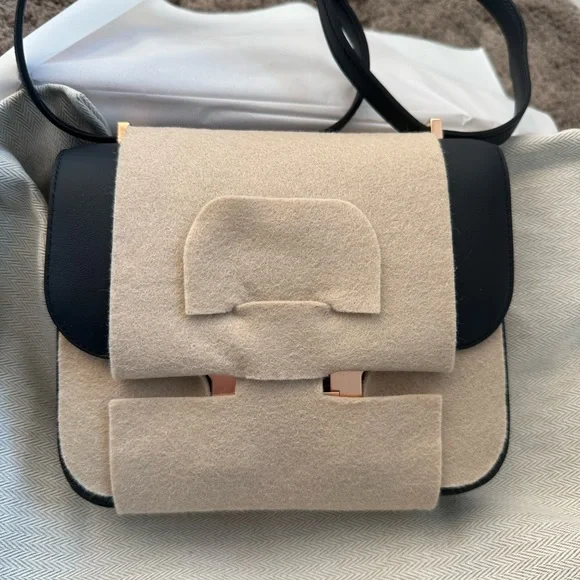 BRAND NEW Mini Constance with RGHW! Hermes Constance 18 noir indigo black B - Picture 5 of 8